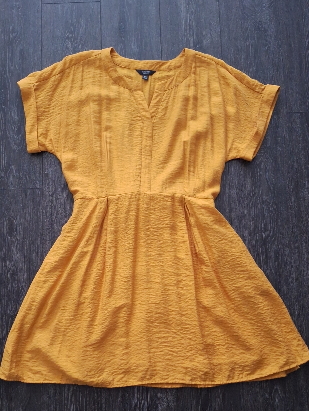Simply Vera Wang Mustard Colored Dress/Tunic